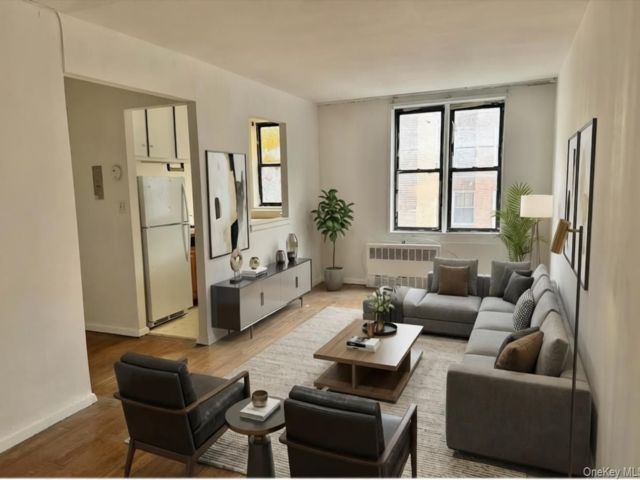  1 BR,  1.00 BTH &nbsp;Other style home in Bayside