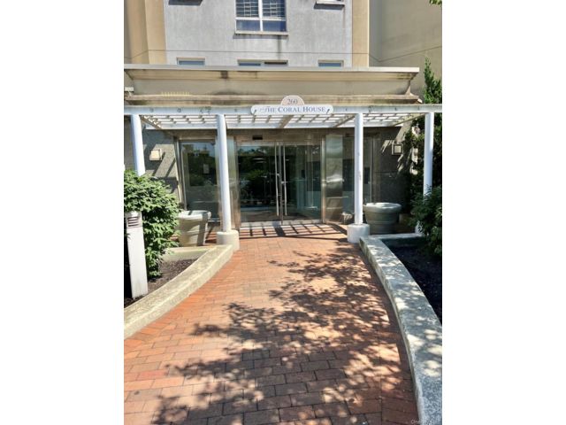  2 BR,  1.00 BTH &nbsp;Other style home in Rockaway Beach