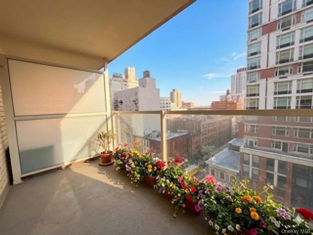  1 BR,  1.00 BTH &nbsp;Other style home in New York (manhattan)