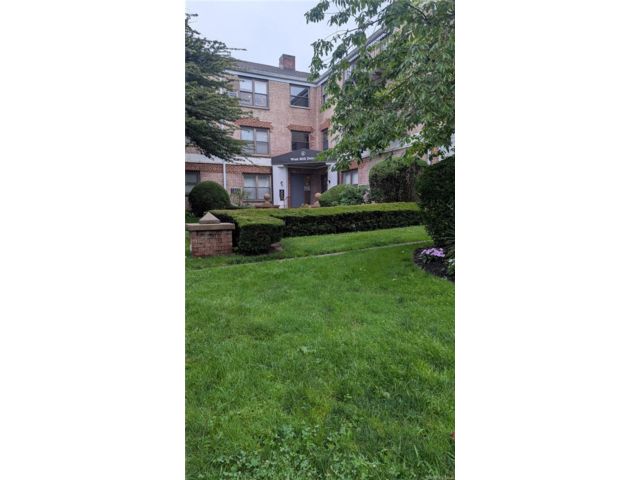 [Great Neck Real Estate, listing number 7308840]