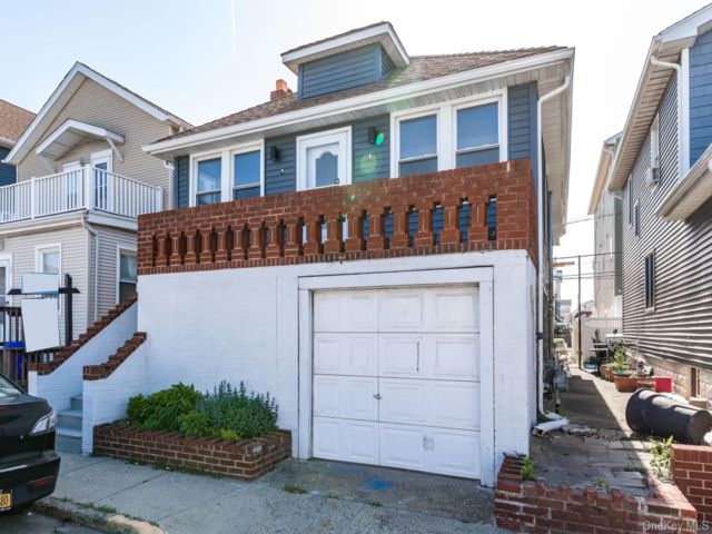 [Long Beach Real Estate, listing number 7309165]