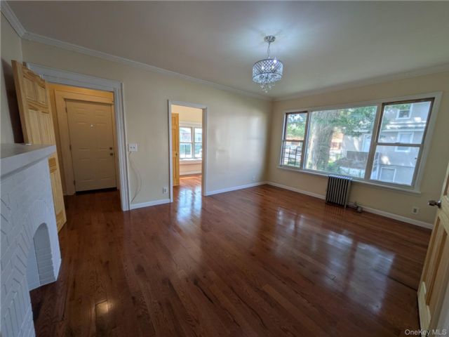  2 BR,  1.00 BTH &nbsp;Colonial style home in Saint Albans