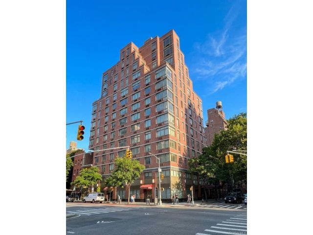  2 BR,  2.00 BTH &nbsp;Other style home in New York (manhattan)