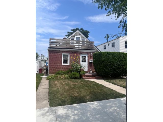 [Long Beach Real Estate, listing number 7309522]
