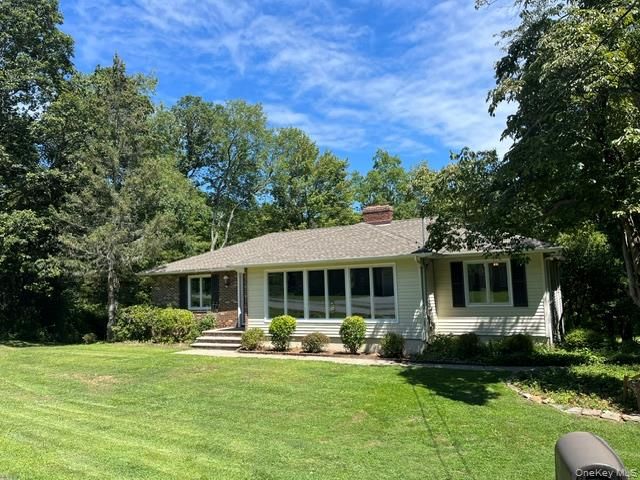  3 BR,  2.00 BTH &nbsp;Ranch style home in Monroe
