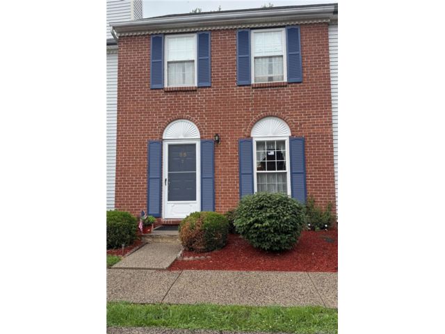  2 BR,  3.00 BTH &nbsp;Condo style home in Washingtonville