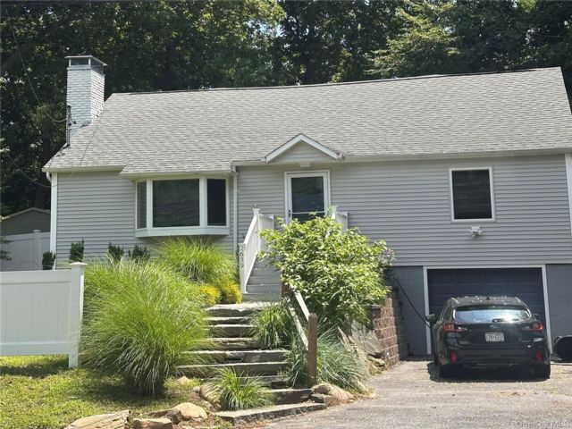 [Wading River Real Estate, listing number 7309938]