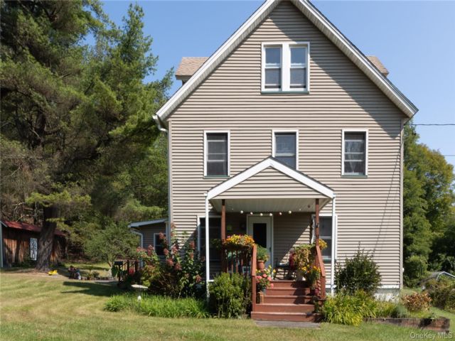 [PHOTO]