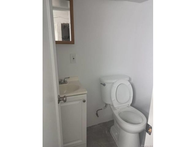 [PHOTO]