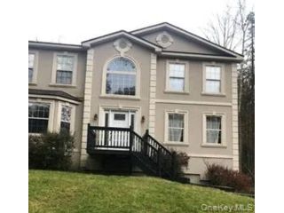  4 BR,  3.00 BTH &nbsp;Colonial style home in Rock Hill