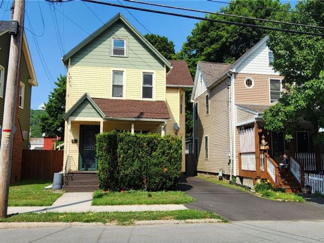  3 BR,  2.00 BTH &nbsp;Colonial style home in Port Jervis