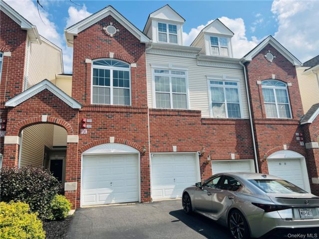 [New Windsor Real Estate, listing number 7310682]