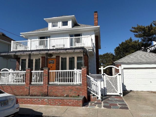 [Long Beach Real Estate, listing number 7311034]