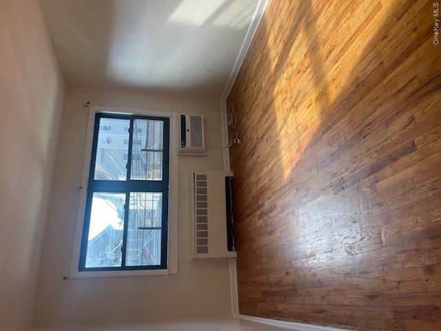  3 BR,  1.00 BTH &nbsp;Other style home in Wakefield