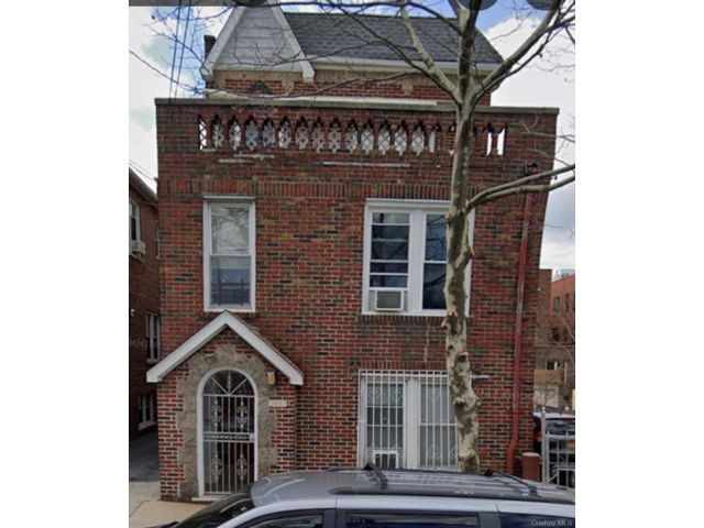  3 BR,  1.00 BTH &nbsp;Other style home in Esplanade