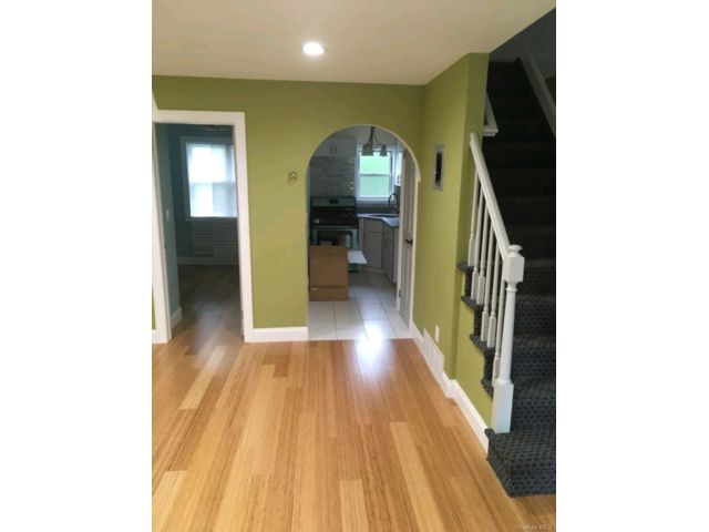 [Wakefield Real Estate, listing number 7311970]