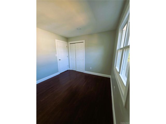 [PHOTO]