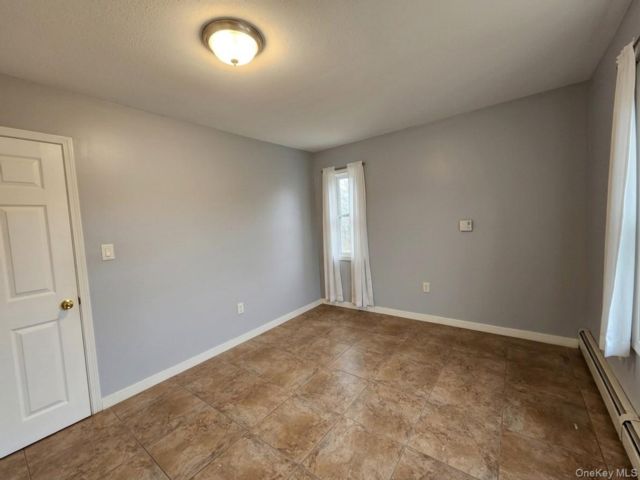  1 BR,  1.00 BTH &nbsp;Traditional style home in Flushing