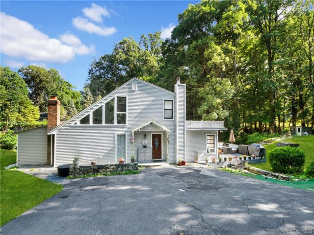 [Yorktown Heights Real Estate, listing number 7312072]