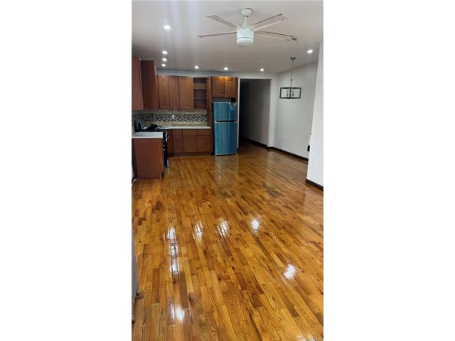  3 BR,  1.00 BTH &nbsp;Colonial style home in Canarsie