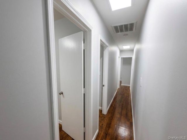 [PHOTO]