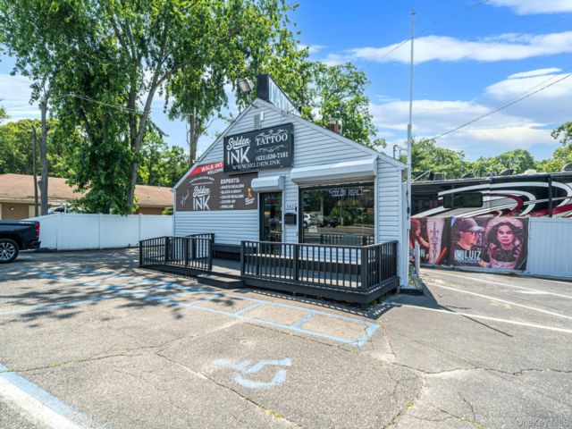 [Selden Real Estate, listing number 7312274]