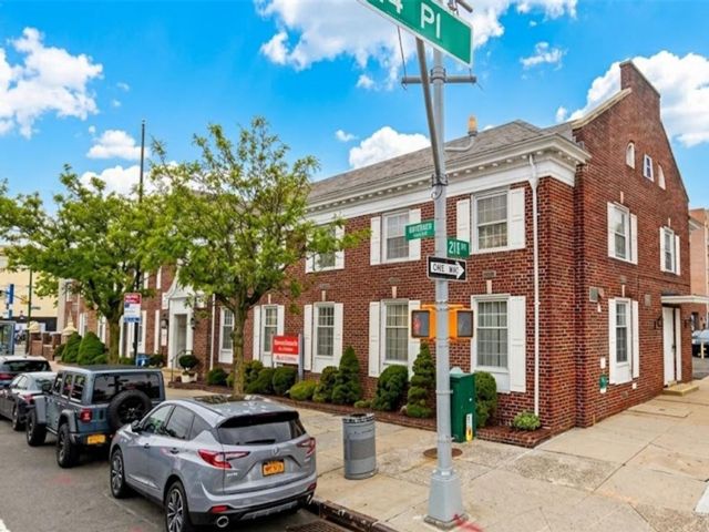 Studio,  0.00 BTH &nbsp;House style home in Bayside