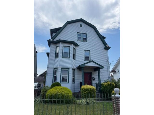  3 BR,  1.00 BTH &nbsp;Other style home in Hempstead