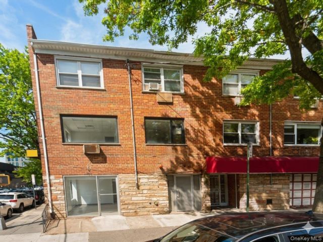 [Flushing Real Estate, listing number 7312820]