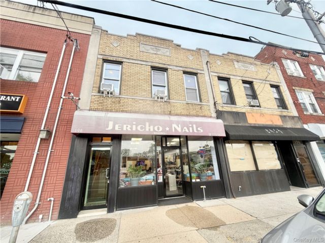  2 BR,  1.00 BTH &nbsp;Other style home in Floral Park