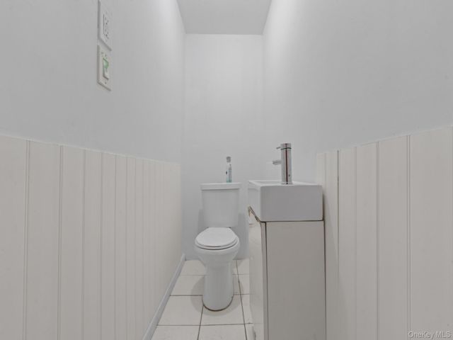 [PHOTO]