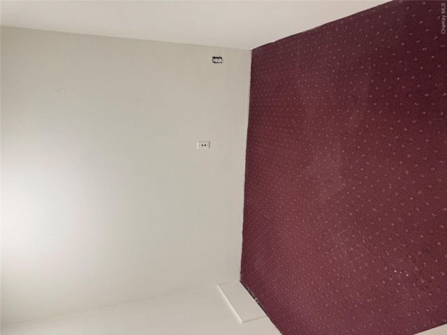 [PHOTO]