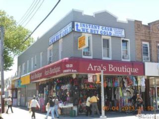 Studio,  0.00 BTH &nbsp;Commercial style home in Richmond Hill