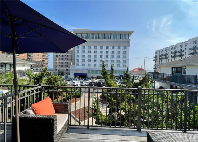  1 BR,  1.00 BTH &nbsp;Other style home in Long Beach