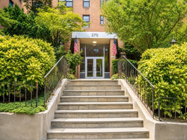 [Yonkers Real Estate, listing number 7313920]