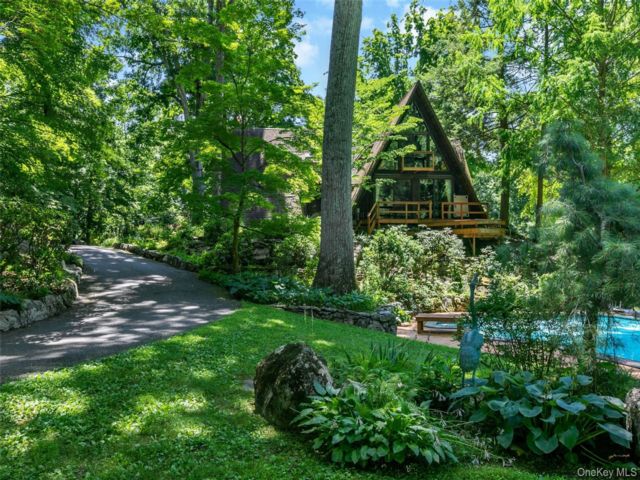  4 BR,  3.00 BTH &nbsp;A-frame style home in Yorktown Heights