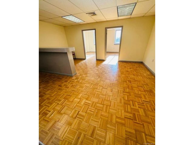 Studio,  0.00 BTH &nbsp;House style home in Throggs Neck