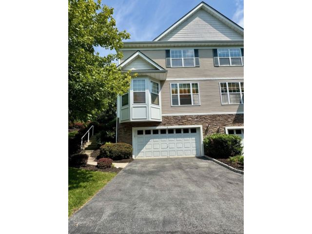  3 BR,  3.00 BTH &nbsp;Other style home in Middletown