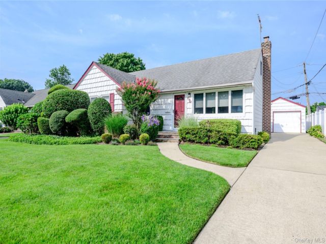 [East Meadow Real Estate, listing number 7314325]