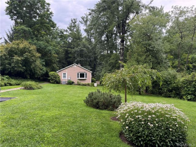 [Yorktown Heights Real Estate, listing number 7314549]