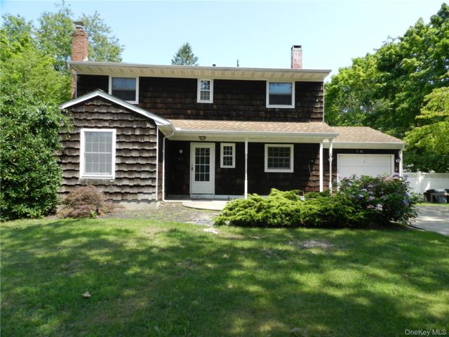  4 BR,  2.00 BTH &nbsp;Colonial style home in Port Jefferson Station