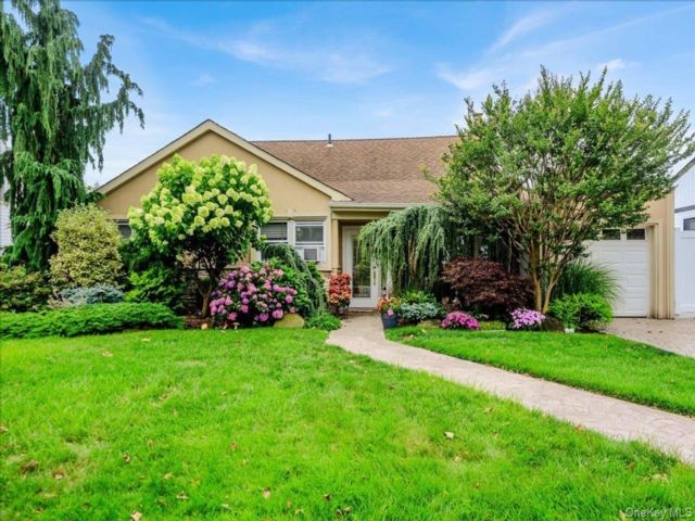 [Atlantic Beach Real Estate, listing number 7317540]