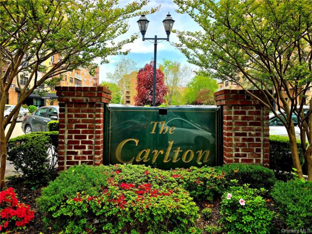 [Howard Beach Real Estate, listing number 7317547]