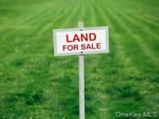 Lot <b>Size:</b> 60x100 &nbsp;House style home in Rosedale