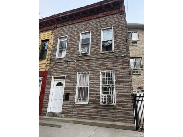 [Parkchester Real Estate, listing number 7318152]