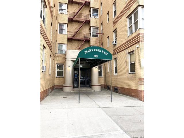 [Parkchester Real Estate, listing number 7318313]