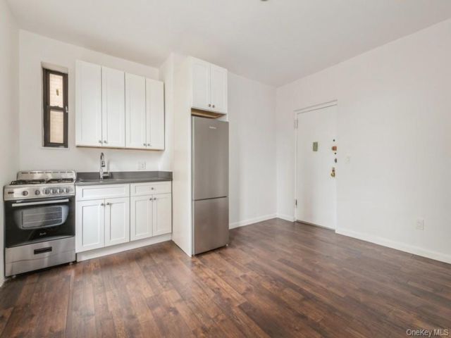  1 BR,  1.00 BTH &nbsp;Other style home in Lefferts Garden