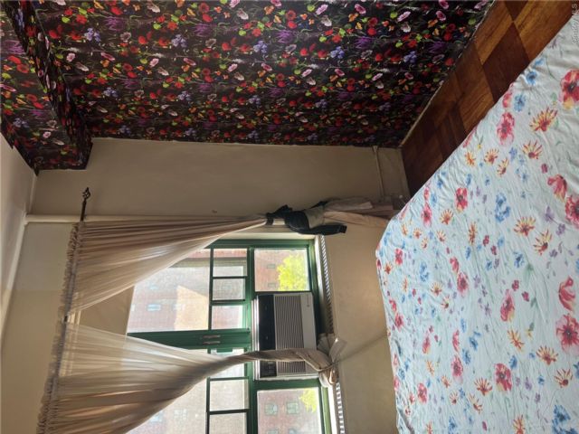 [Parkchester Real Estate, listing number 7318358]