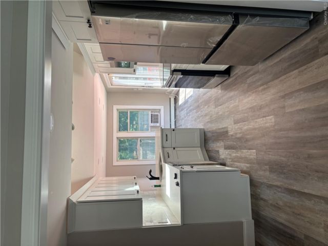  2 BR,  1.00 BTH &nbsp;Colonial style home in Holbrook