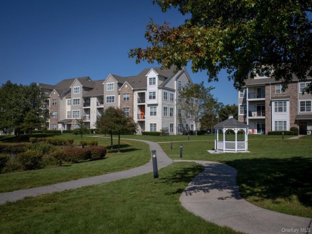 [Coram Real Estate, listing number 7318614]